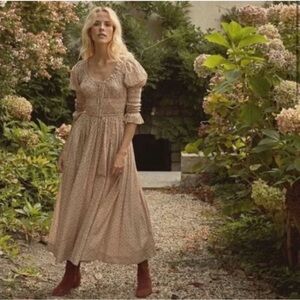 Doen Kaira Maxi Dress in Cream Winter Ditsy